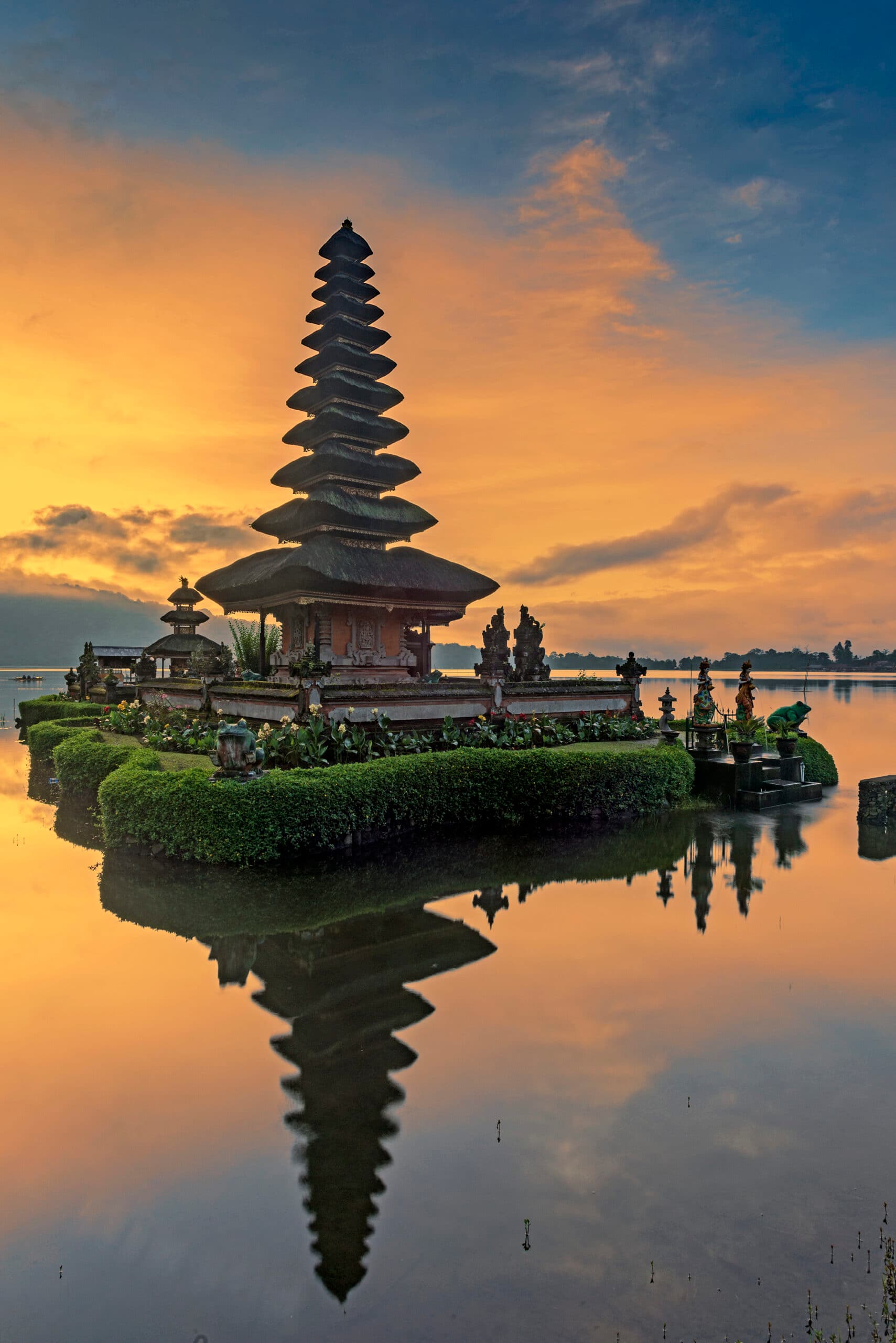 Hindari bebrapa hal saat WNA tinggal di Bali.